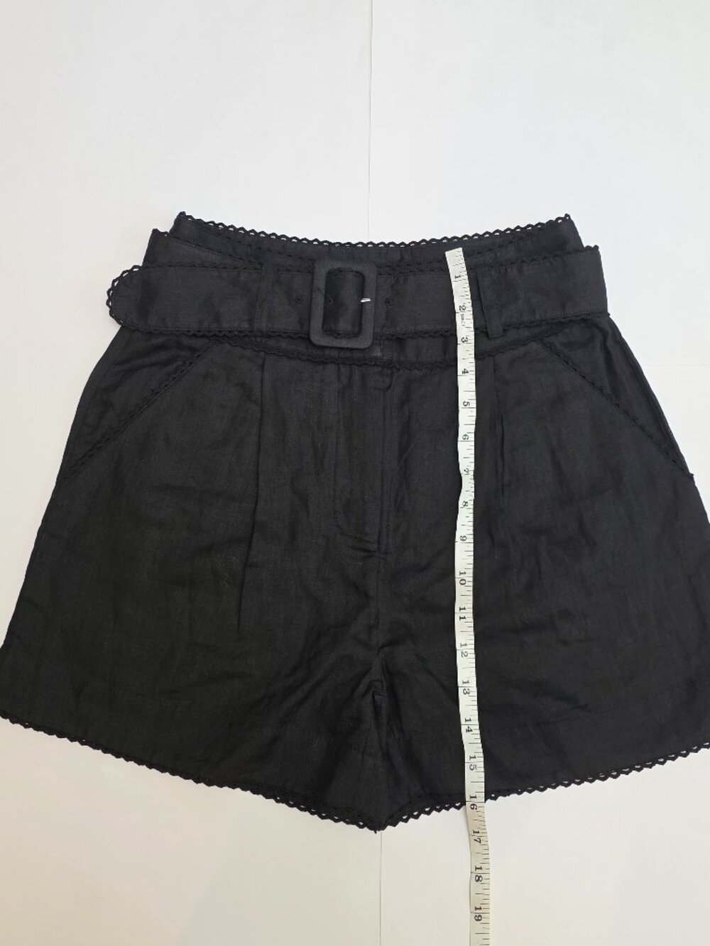 Veronica Beard Hobbes Belted Shorts - Picture 15 of 16